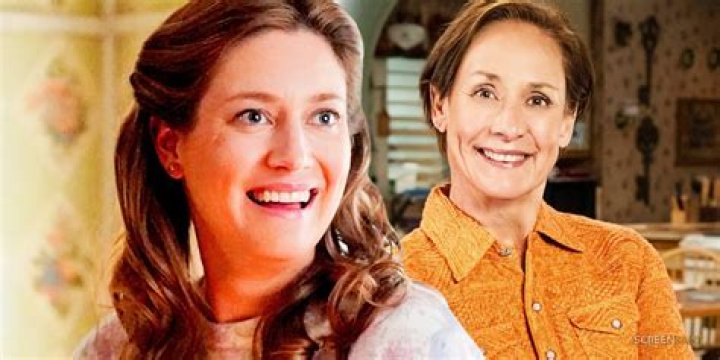 Exploring The Talents Of Laurie Metcalf And Zoe Perry