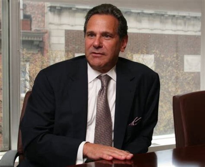 James J. Schiro: A Leader In Corporate Transformation And Strategy